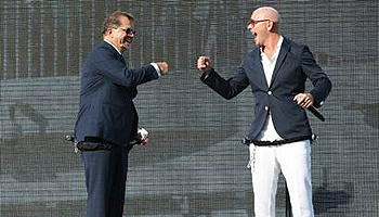 Musiker Pitbull ist Taufpate der Norwegian Escape © Norwegian Cruise Line