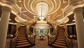 Atrium der Seven Seas Explorer © Regent Seven Seas Cruises