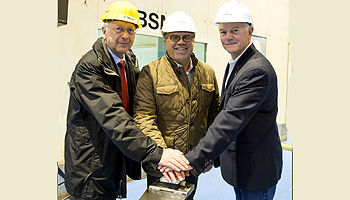 Brennstart der Norwegian Bliss - v.l. Bernard Meyer, Meyer Werft, Frank J.del Rio, Norwegian, Robin Lindsay, Norwegian © Meyer Werft