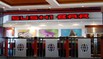 Sushi und Sake gibt's in der Sushi Bar auf Deck 7