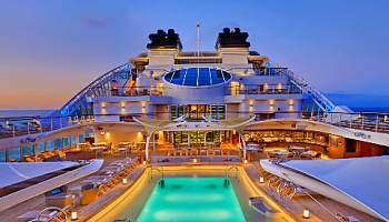 Pooldeck der Seabourn Encore © Seabourn