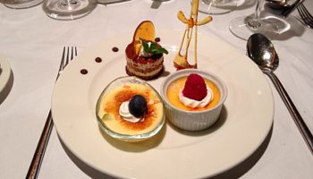 Die Desserts auf der Magellan sind eine Sünde wert. © Melanie Kiel
