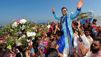 Erste private Hochzeitskreuzfahrt auf der Costa Fascinosa von_Sana & Adel Baraat © Costa