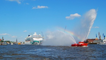 Die Norwegian Jade bei ihrem ersten Hamburg-Besuch © Melanie Kiel