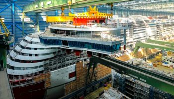Die AIDAnova in der Werft © AIDA/Michael Wessels