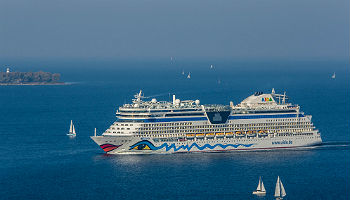 AIDAbella einlaufend Kiel © Stephen Gergs/PORT OF KIEL