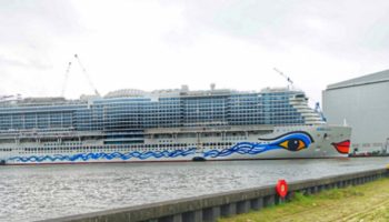 AIDAcosma präsentiert sich erstmals der Öffentlichkeit Foto: AIDA Cruises